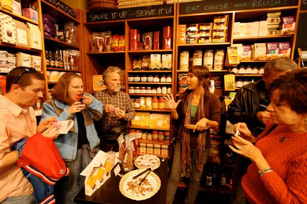 Chicago Food Planet tours offers a variety of culinary explorations, including the World’s Fare Food Tour recommended by the Sofitel Chicago.