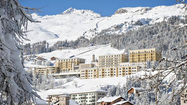 Cradled by the mountains of the Engadine, the luxurious and stately Kulm Hotel is considered the birthplace of winter sports.