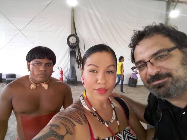 Deanna Ledoux of the Treaty 6 Cree people takes a selfie with Urias Tsumey’wa of the Xarante people, left, and the Brazilian journalist who translated their encounter.