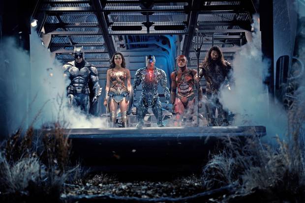 Ben Affleck as Batman, Gal Gadot as Wonder Woman, Ray Fisher as Cyborg, Ezra Miller as the Flash and Jason Momoa as Aquaman in Justice League.