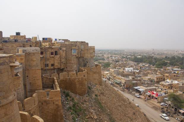 Jaisalmer Fort, the huge golden citadel that is a lasting remnant of the city’s glorious former era.