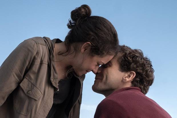 Tatiana Maslany and Jake Gyllenhaal star in Stronger, which focuses on Jeff Bauman (Gyllenhaal), who was injured in the Boston Marathon bombing.