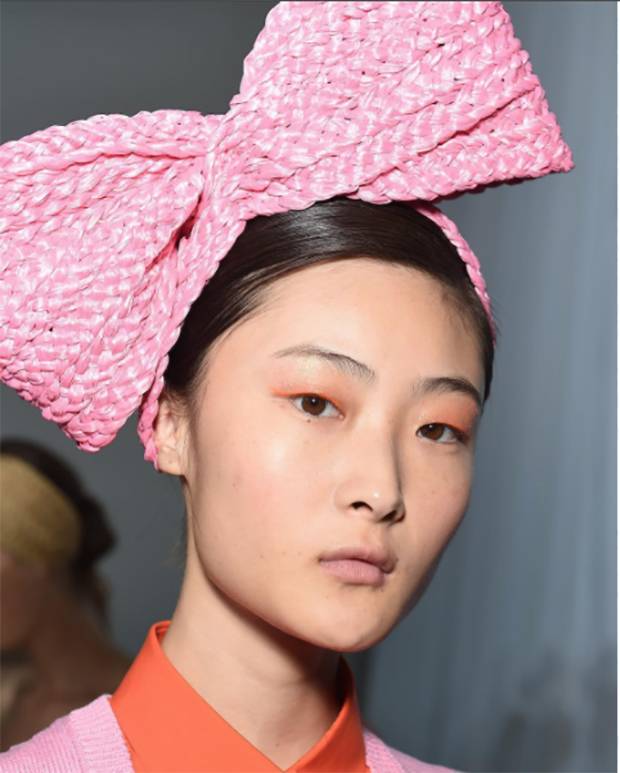 DELPOZO (Sept. 22) Looking back at @delpozo, one of our favourite beauty looks from #NYFW where @narsissist created a theatrical orange eye using Melrose Eyeshadow, available this spring, inspired by the idea of joie de vivre. #tbt