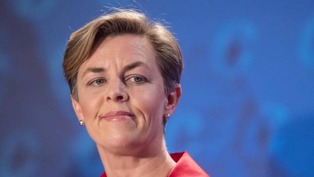Conservative leadership candidate Kellie Leitch, a well-off surgeon, academic, former cabinet minister and MBA, is attacking “the elites” in Canada.