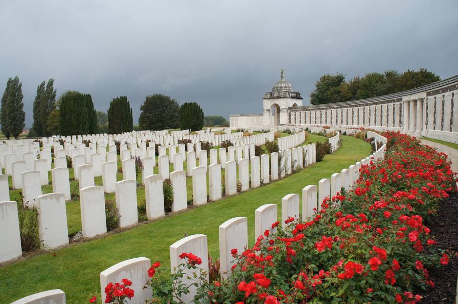 best time to visit flanders fields
