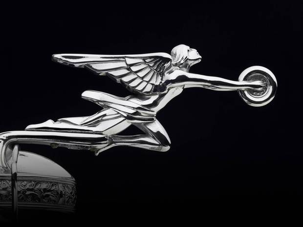 The 'Goddess of Speed' ornament on a 1929 Packard 655.