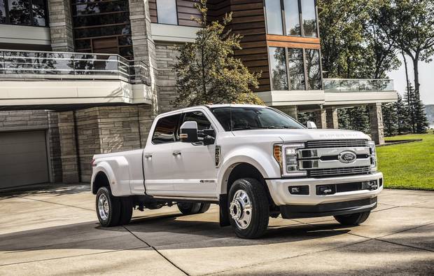 Ford – America’s truck leader – today pulls off the wraps of a new F-Series Super Duty Limited that sets new luxury standards for high-end heavy-duty truckers.