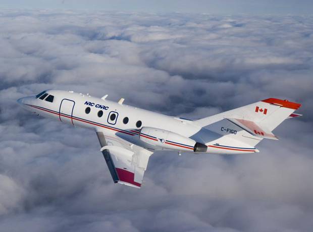 The Falcon 20 is the world’s first civil jet powered entirely by biofuel. Research experts at the National Research Council will analyze this information to better understand the environmental impact of biofuel.