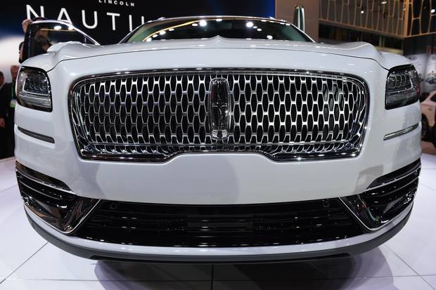The 2019 Lincoln Nautilus SUV is unveiled at the LA Auto Show on Nov. 29, 2017.