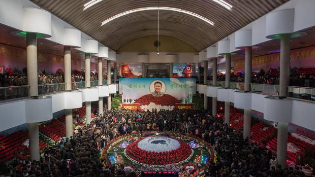 A flower show attended by upward of 700,000 celebrated the 75th anniversary of the birth of the late Kim Jong-Il, North Korea’s Dear Leader, in Pyongyang earlier this month.
