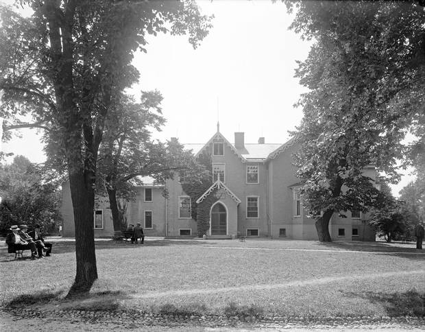 Anderson Cottage, Abraham Lincoln’s summer White House, shown between 1905 and 1945.