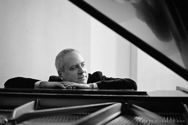 Jeremy Denk takes on the dual roles of pianist and conductor in an all-Mozart concert.