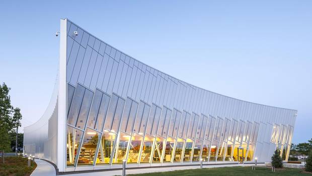 The Vaughan Civic Centre Resource Library, by ZAS Architects.