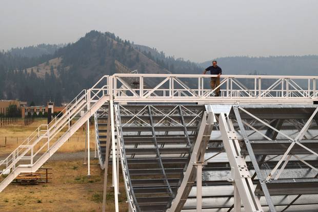 The Globe's Ivan Semeniuk looks out at the CHIME array at the Dominion Radio Astrophysical Observatory in B.C.