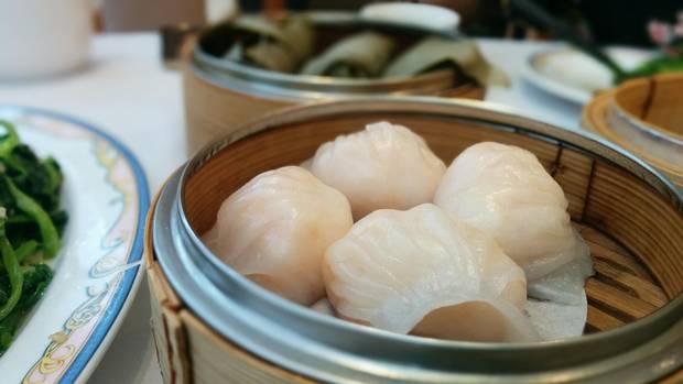 Har gao (shrimp dumplings)