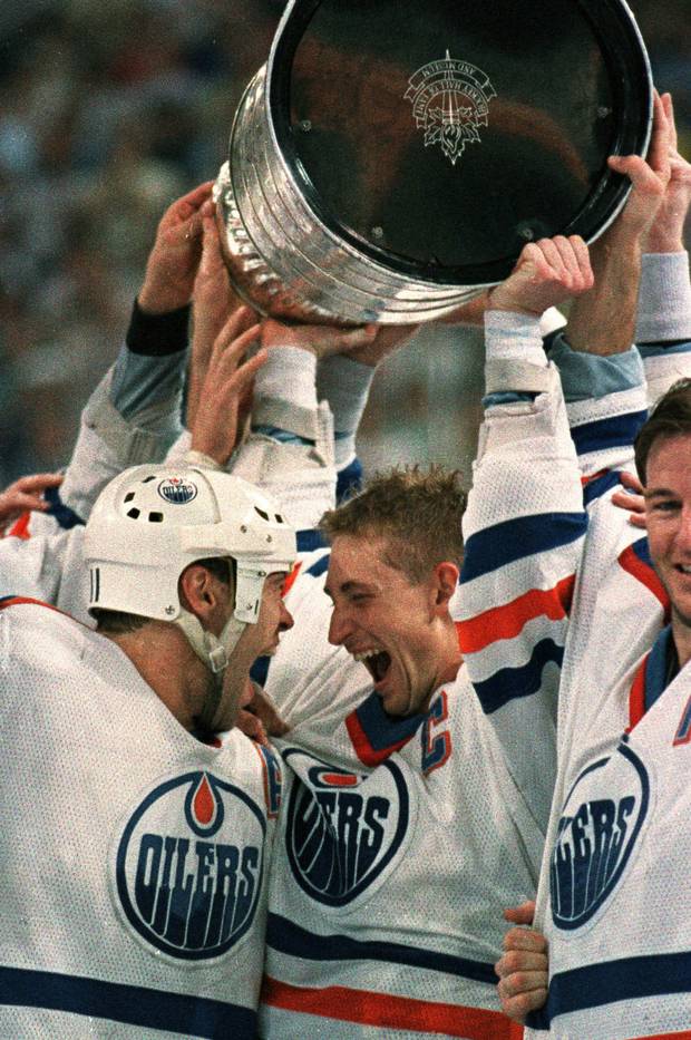 Gretzky, right, brought the Oilers four Stanley Cups in the team's heyday in the 1980s.