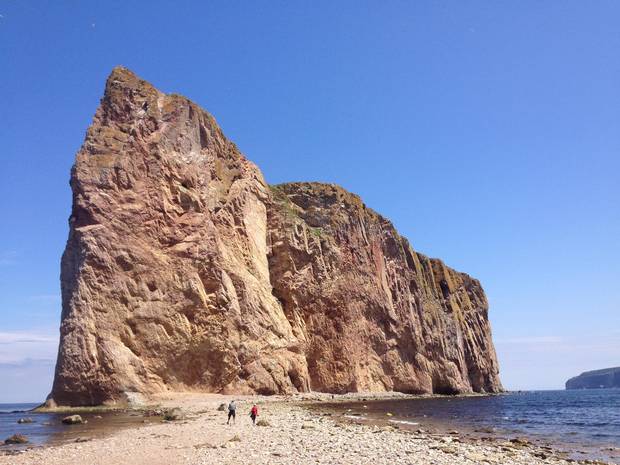 Scooting out to Percé Rock before the tide rolls in.