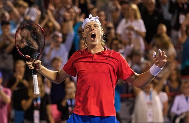 epaselect epa06139356 Denis Shapovalov of Canada celebrates his victory over Adrian Mannarino of France during the ATP Rogers cup men's quarter final in Montreal, Canada, 11 August 2017. EPA/ANDRE PICHETTE