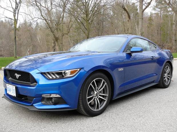 2017 Ford Mustang.