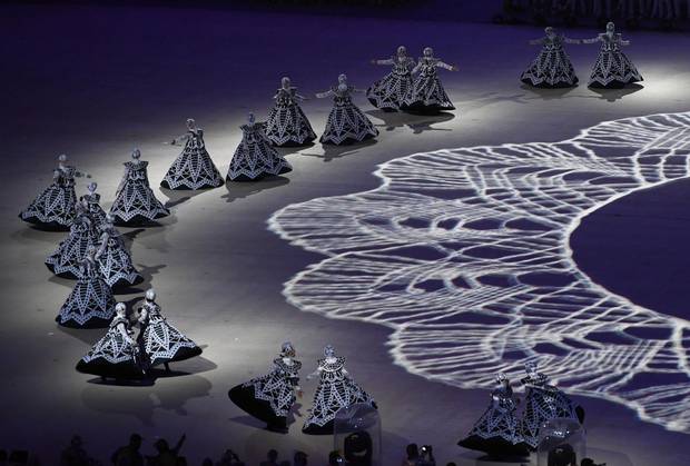 Dancers perform during the closing ceremony of the Rio 2016 Olympic Games at the Maracana stadium in Rio de Janeiro on August 21, 2016.