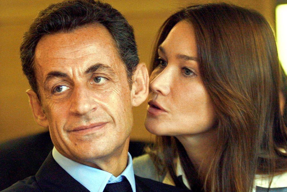 Бруни саркози. Николя Саркози 2022. Бруни жена Саркози. Николя Саркози с женой.