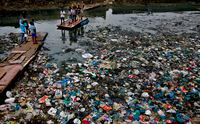 UN clinches deal to stop plastic waste ending up in the sea