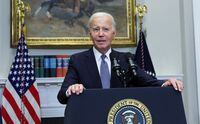 FILE PHOTO: U.S. President Joe Biden speaks about his plans for continued student debt relief after a U.S. Supreme Court decision blocking his plan to cancel $430 billion in student loan debt, at the White House in Washington, U.S. June 30, 2023. REUTERS/Leah Millis/File Photo