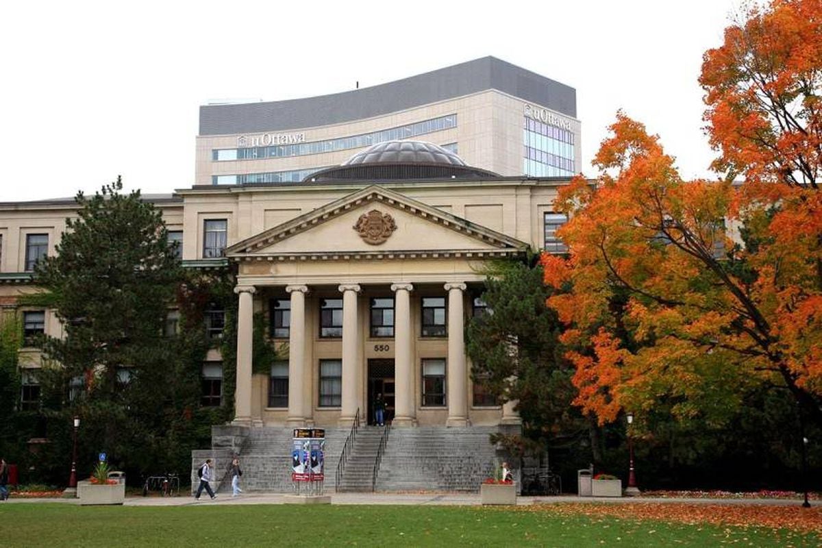 University of Ottawa - Các trường đại học top đầu Canada