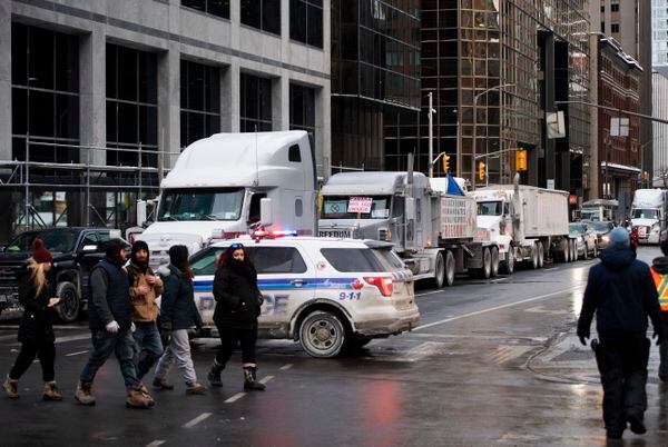 Ottawa police investigate desecration of monuments by truck driver convoy protesters