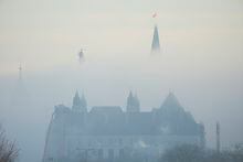 Parliament Hill and the Supreme Court of Canada are shrouded in fog in Ottawa, on Friday, Nov 4, 2022. THE CANADIAN PRESS/Sean Kilpatrick