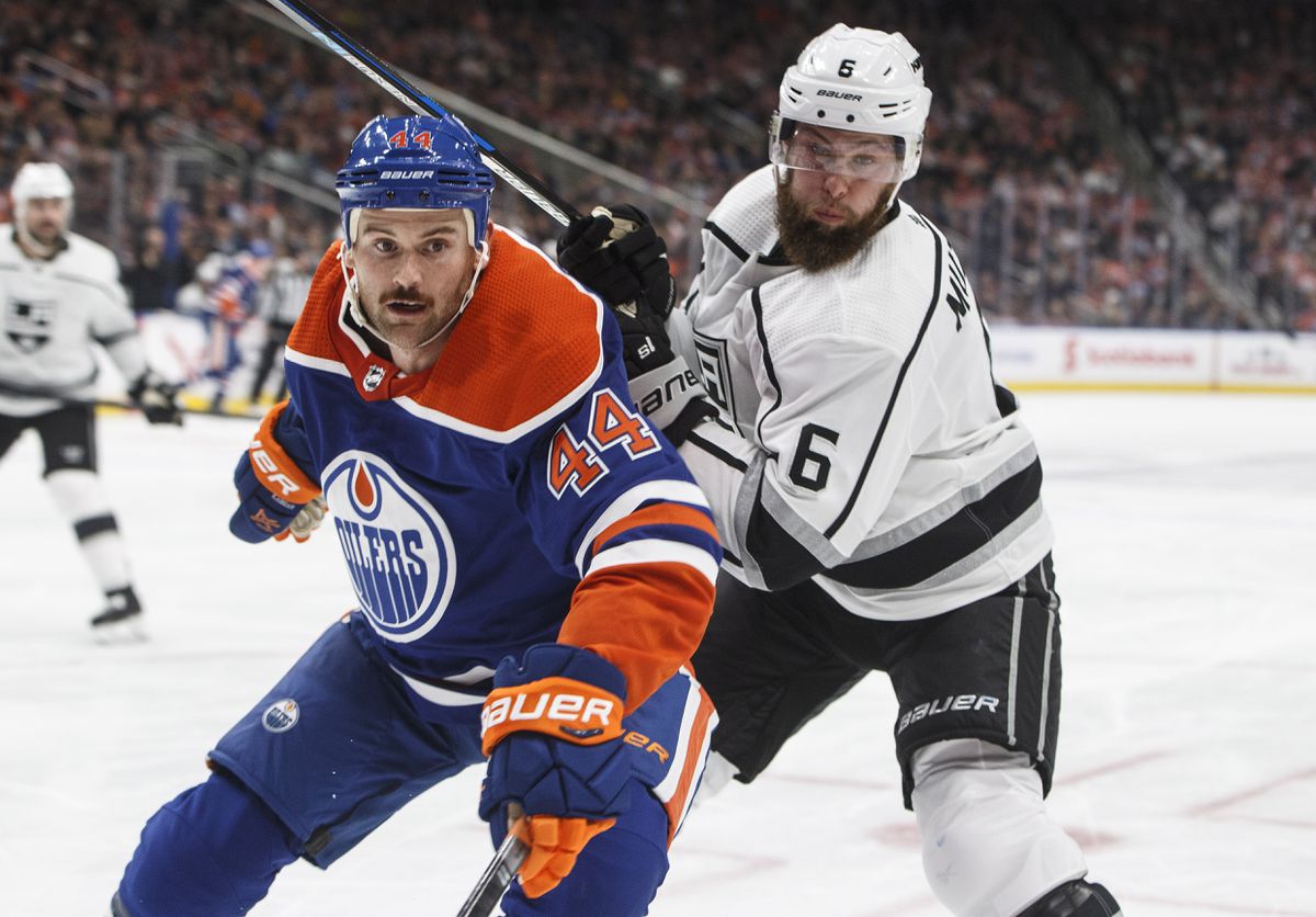 Maple Leafs acquire defenceman Jake Muzzin in trade with ...
