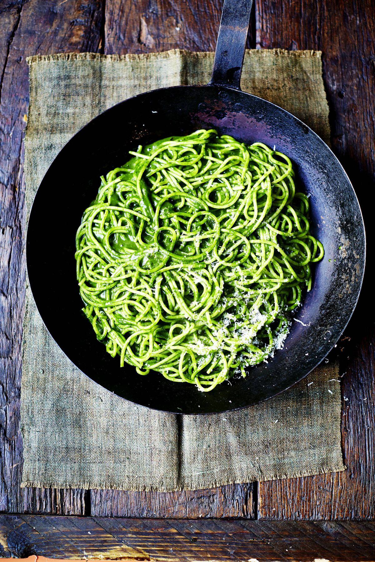 Recipe: Cavolo nero and olive oil spaghetti - The Globe and Mail
