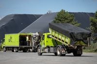 GFL trucks at the Solid Waste Transfer Station in Toronto. 
August 18, 2020
(Melissa Tait / The Globe and Mail)