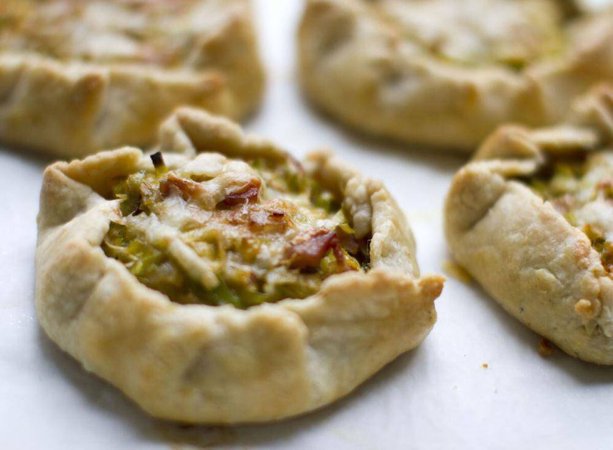 Leeks in spiced pastry - The Globe and Mail