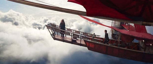 Mortal Engines Movie Airships Tv Shows Airing