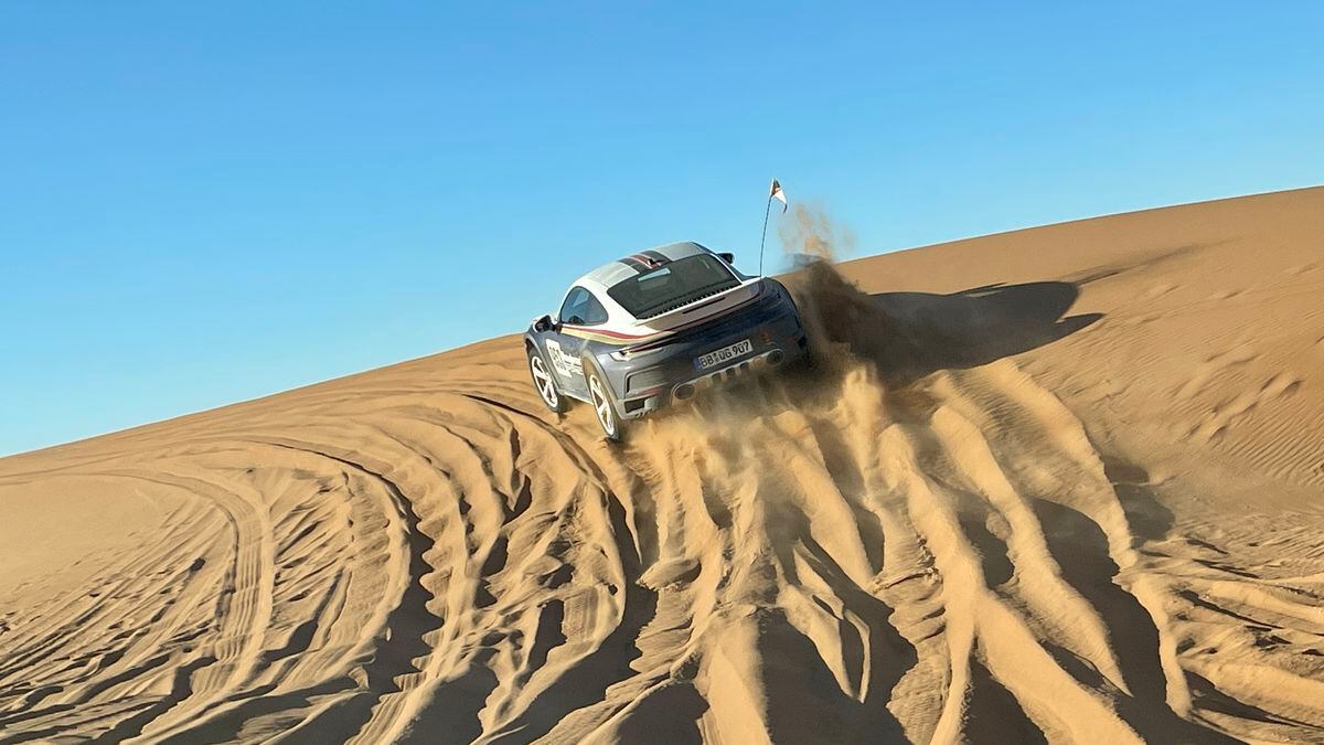 Review: Hitting the dunes in Morocco (and getting stuck) in the Porsche 911  Dakar - The Globe and Mail