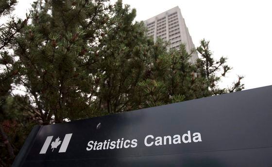 Statistics Canada finds people of colour generally more educated but paid less