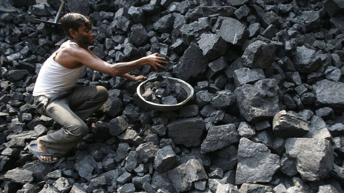 Природный потенциал индии. Минеральные ресурсы Индии. Каменный уголь в Индии. Добыча полезных ископаемых в Индии. Полезные ресурсы Индии.