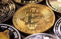 FILE PHOTO: Representation of cryptocurrency bitcoin is seen in this illustration taken November 29, 2021. REUTERS/Dado Ruvic/Illustration/File Photo