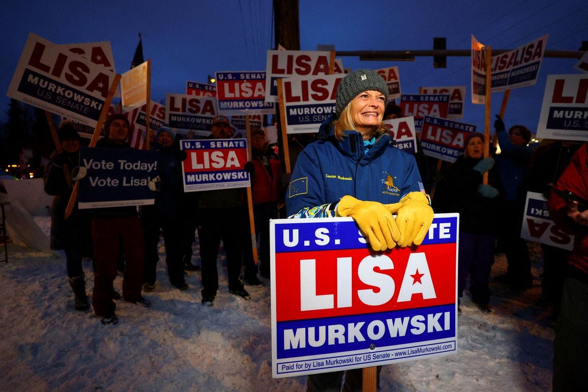 Murkowski, Beltula d’Alaska, est réélu lors de la dernière réprimande de Trump