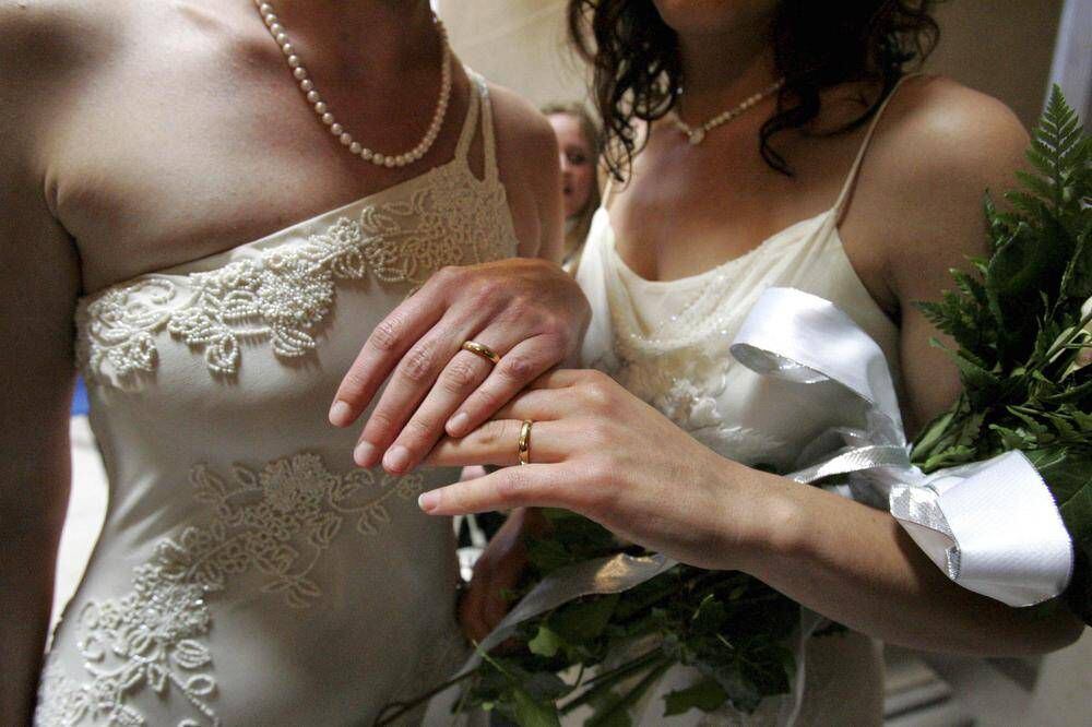 Gay Marriage : सुप्रीम कोर्ट में चौथे दिन हाइब्रिड तरीके से हुई सुनवाई-Gay Marriage: Supreme Court heard on the fourth day in a hybrid manner