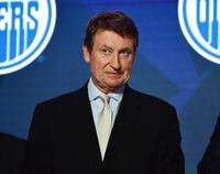 Jun 21, 2019; Vancouver, BC, Canada; Wayne Gretzky on stage as Philip Broberg is selected as the number eight overall pick to the Edmonton Oilers in the first round of the 2019 NHL Draft at Rogers Arena. Mandatory Credit: Anne-Marie Sorvin-USA TODAY Sports