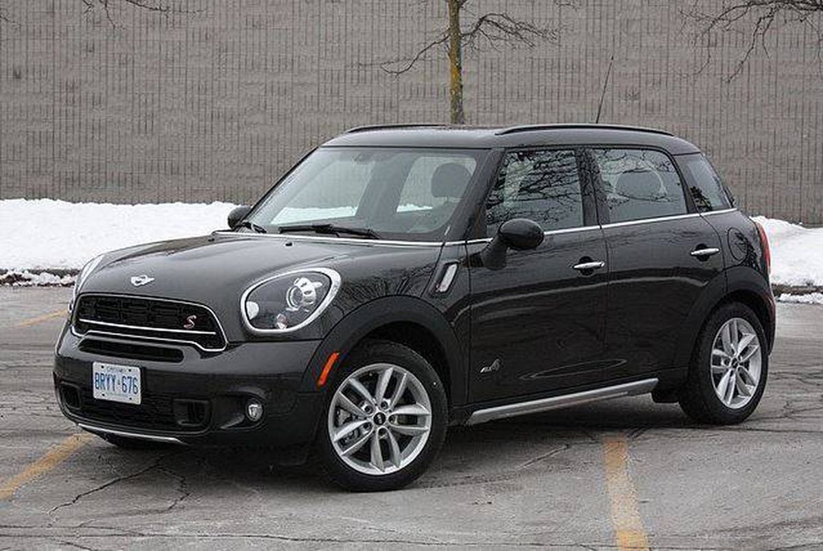 Review 2015 Mini Cooper S Countryman Is Charming But Doesn