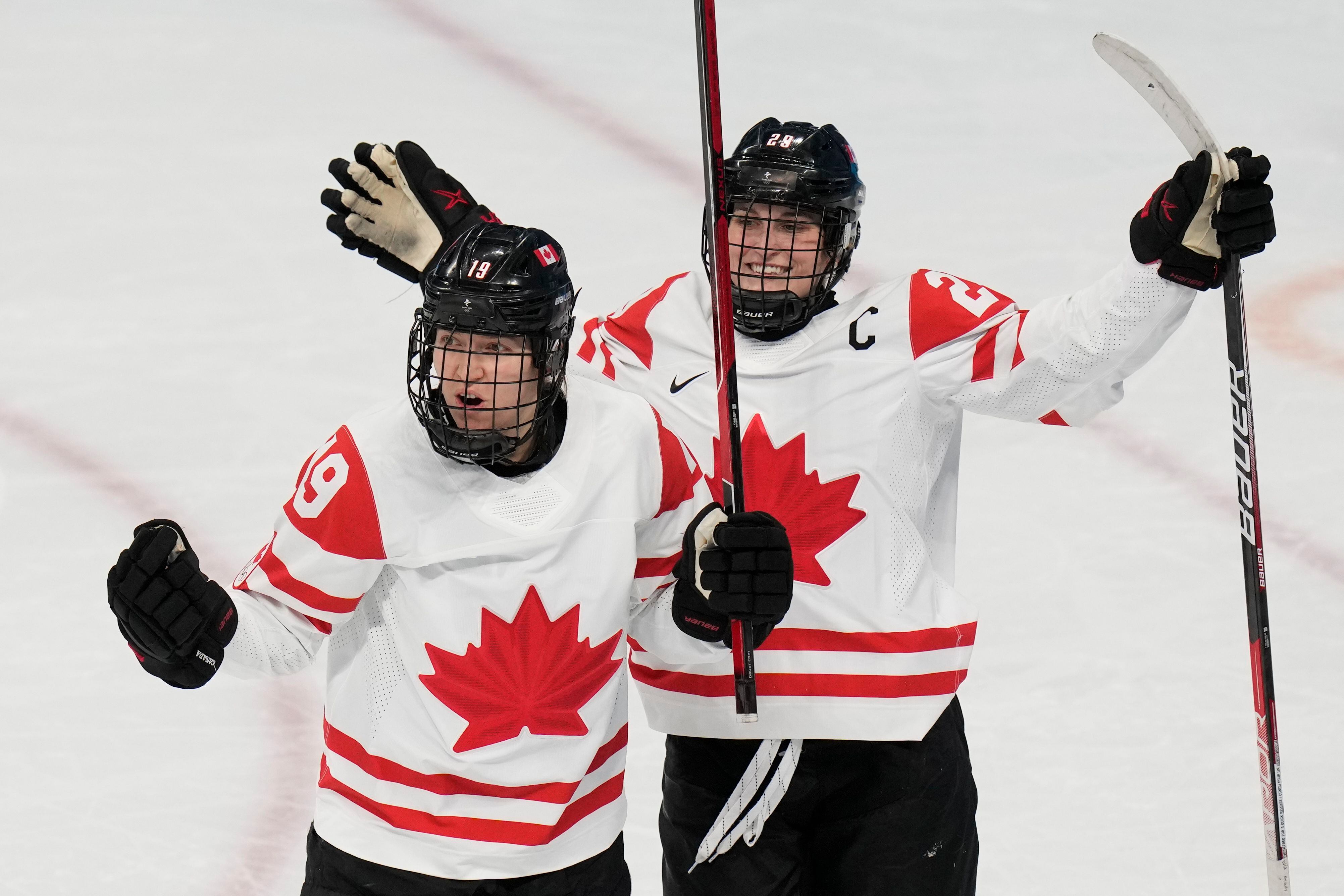 Результат хоккея канада. ОИ 2022 Канада хоккей. Сборная Канады по хоккею на ОИ 2022. Сборная Канады по хокке. 24 Номер сборная Канады.