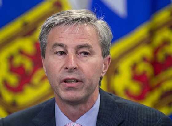 Nova Scotia Premier Tim Houston revives campaign pledge to fix health care at party meeting 