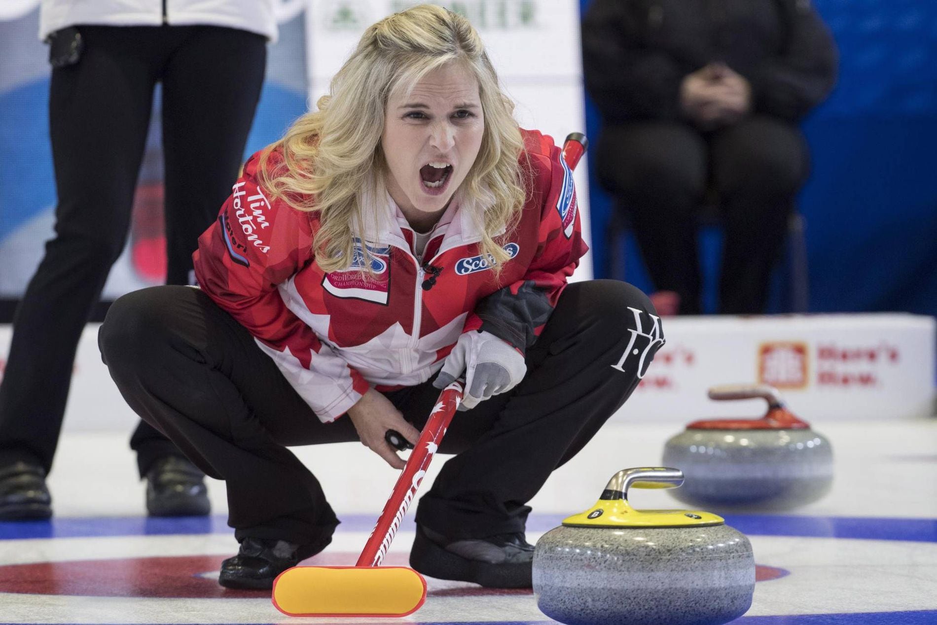 Canada picks up pair of wins to remain unbeaten at world women’s