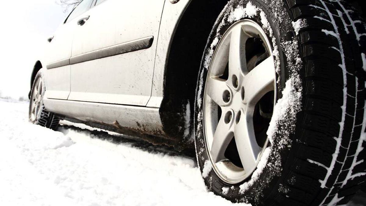 Гудит зим. Дизайнерские шины. Что такое шум скорости на шинах. Winter Tires. Почему шумит резина зимняя.