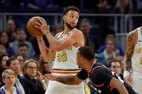 Stephen Curry scored 23 points for Golden State, but the Toronto Raptors beat the Warriors 121-113 on March 5, 2020.