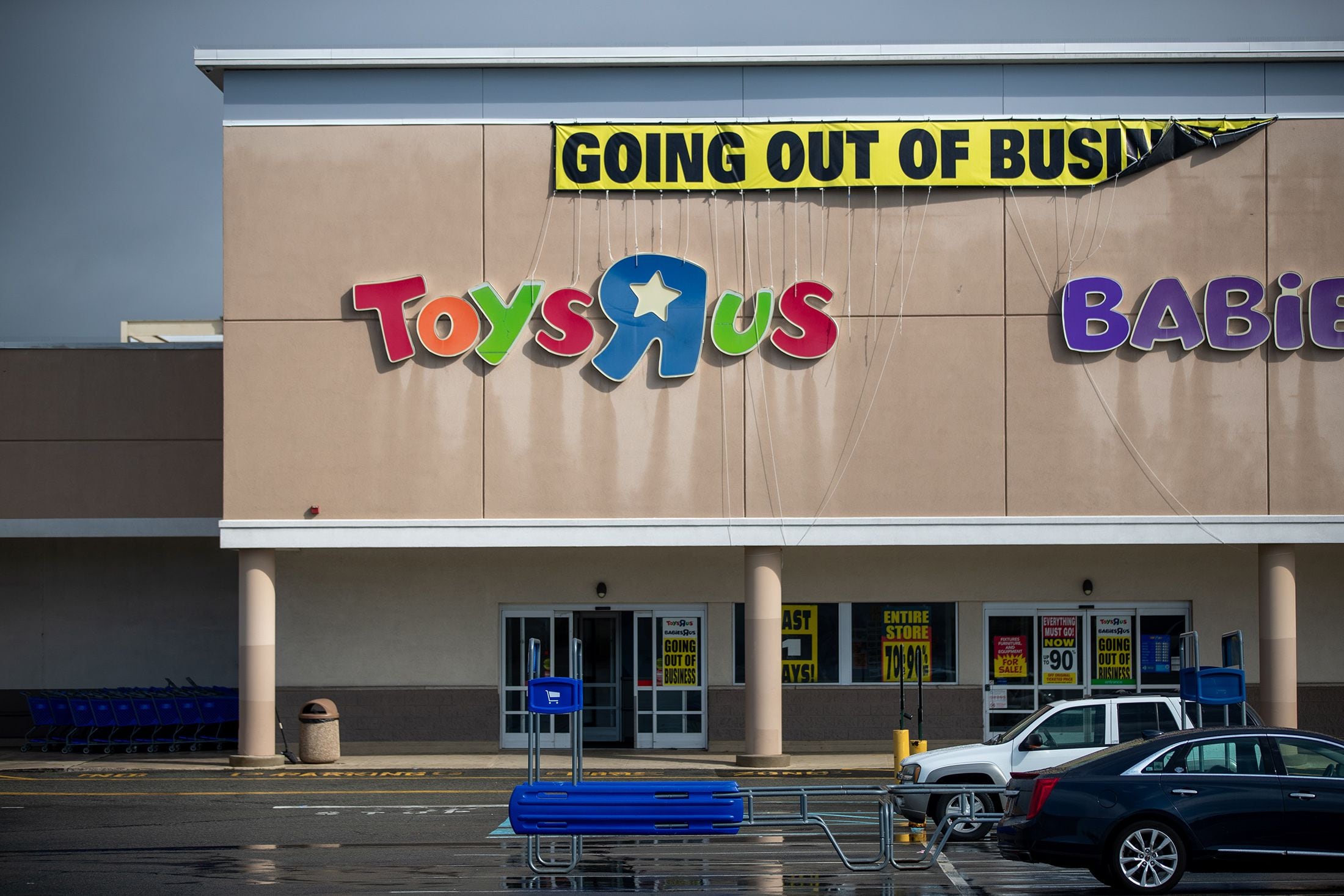 Toys R Us Cancels Bankruptcy Auction