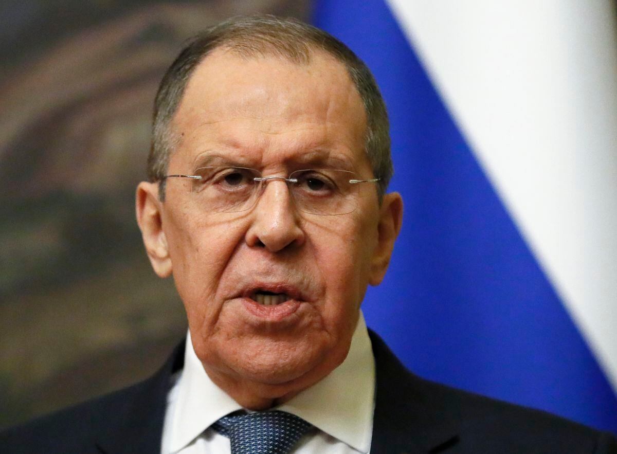 Lavrov ha affermato che la revoca delle sanzioni alla Russia fa parte dei colloqui di pace con l’Ucraina